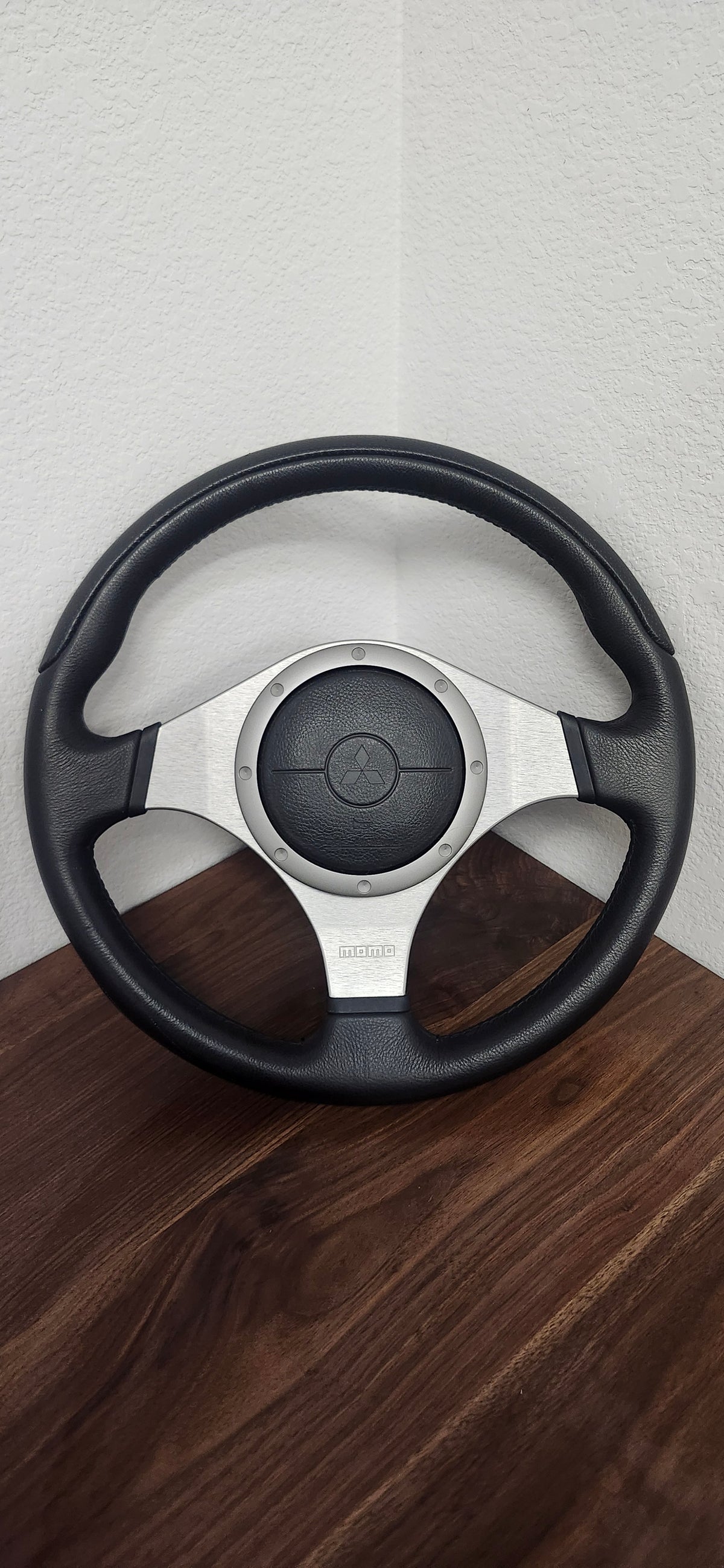 OEM Mitsubishi Evo 7/8/9 Steering wheel