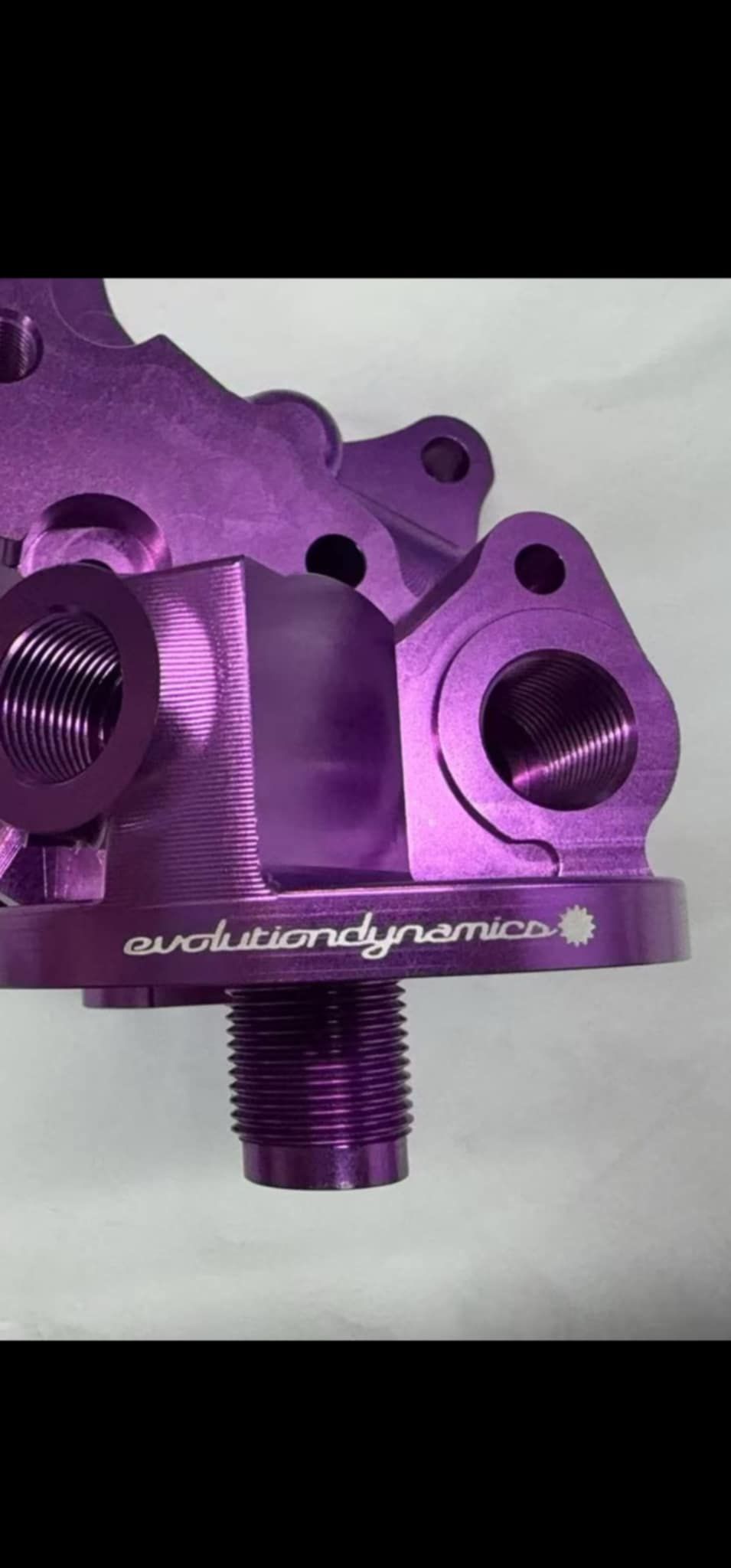 Evolution Dynamics  Billet Oil Filter Housing for Evo 8/9